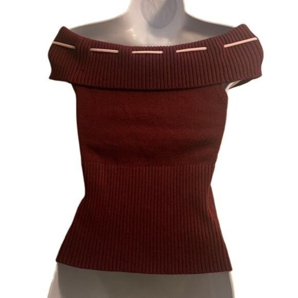 Charlotte Russe Burgundy Off Shoulder Ribbed Knit Top Pink Bow NWT Small 77345J - Picture 4 of 8